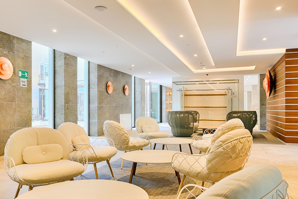 DANUBIUS HEALTH SPA RESORT ESPLANADE 53/66