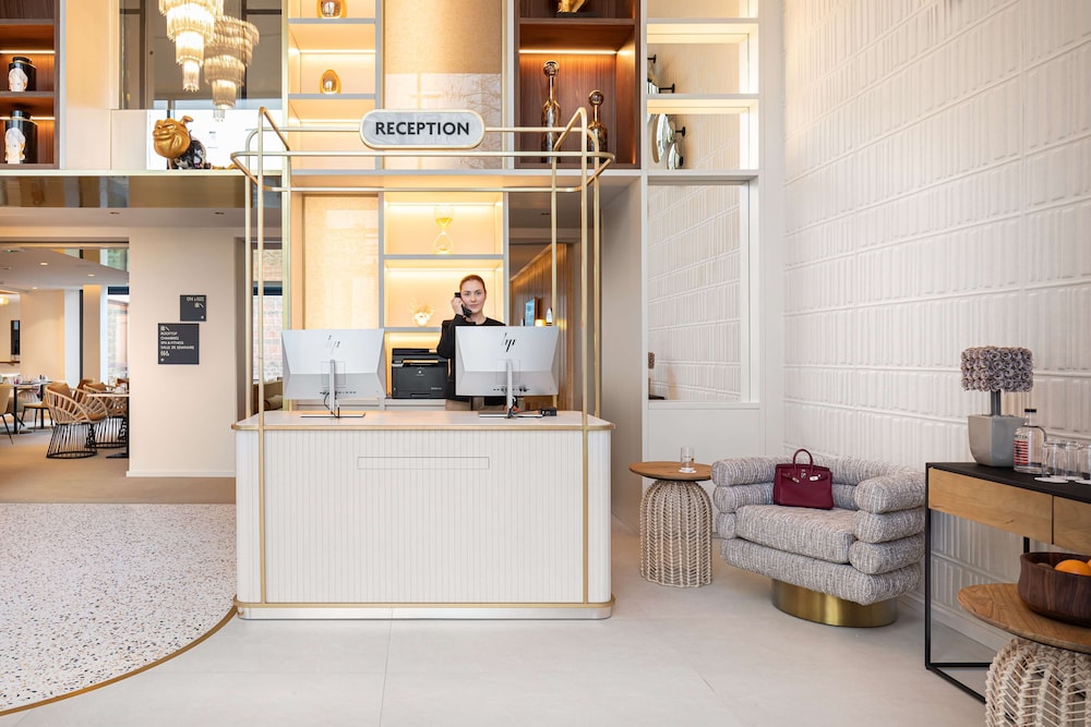 Hotel Yac Paris Clichy, a member of Radisson Individuals 10/50