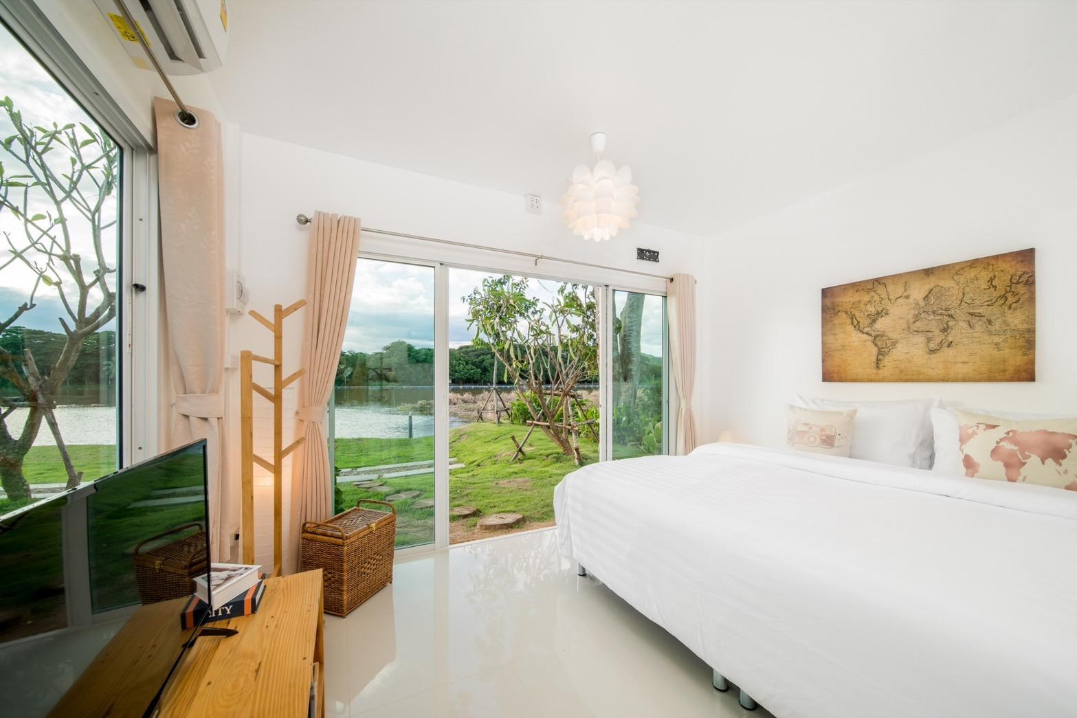 Dome, Villa, River Front, Upper Deck
