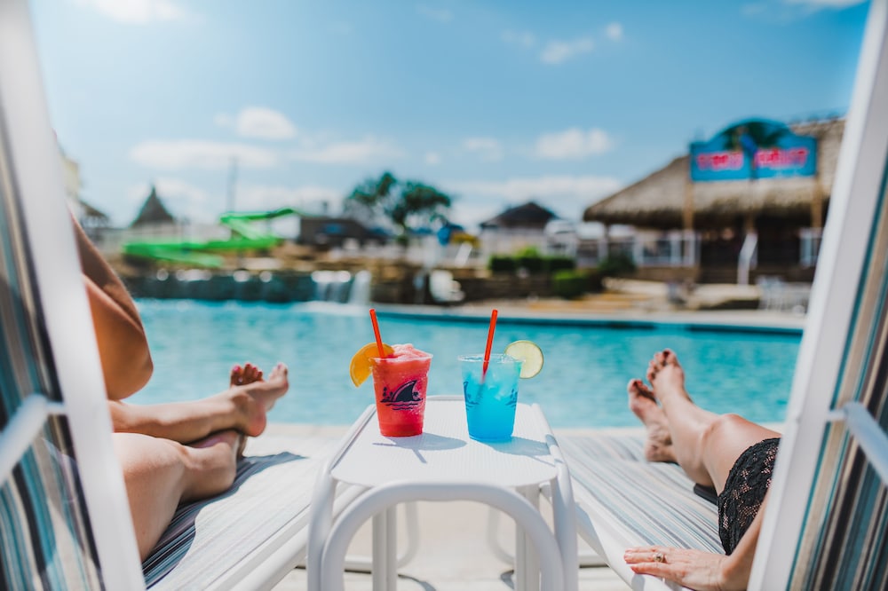 Margaritaville Lake Resort Lake of the Ozarks 26/62