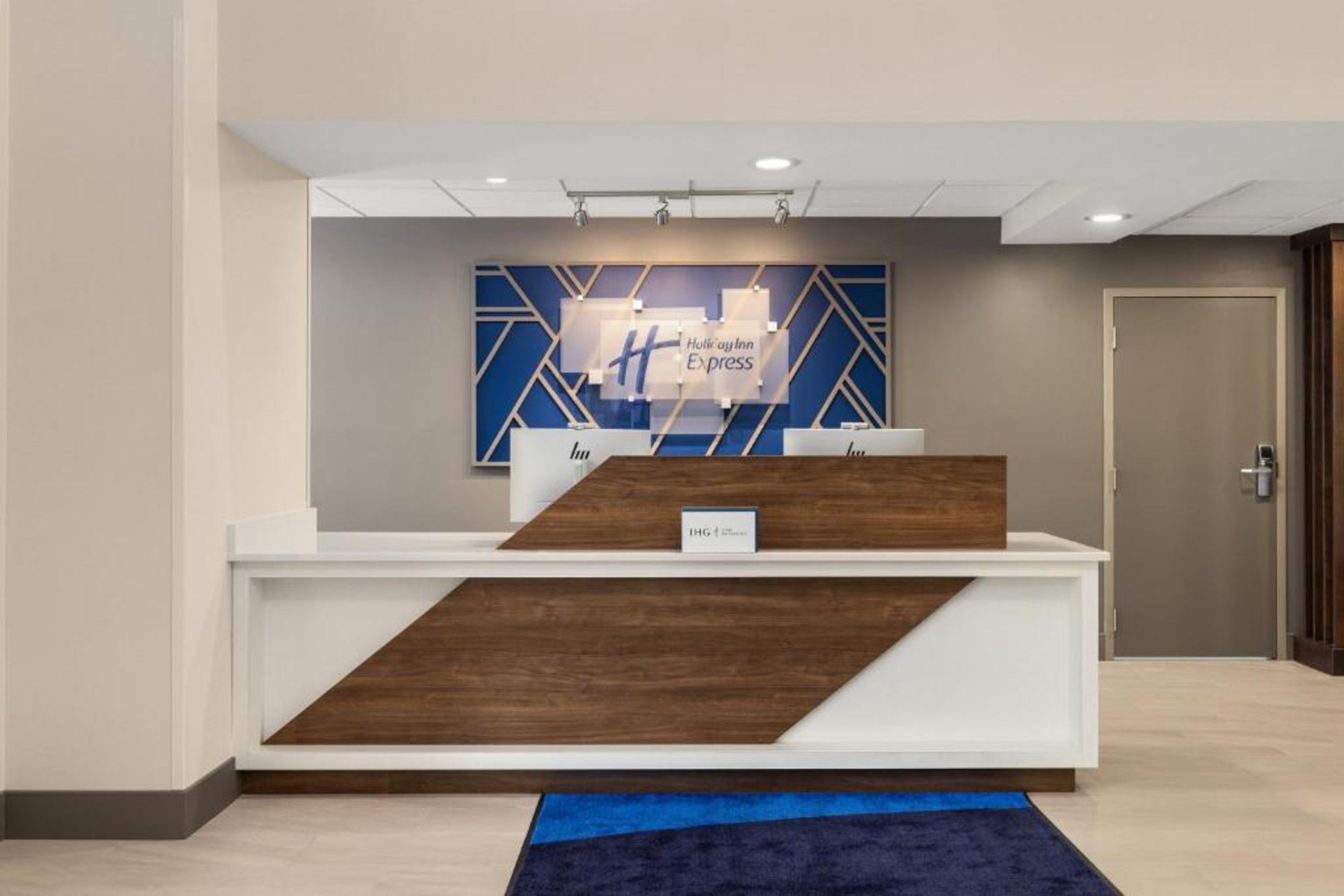 Holiday Inn Express Montgomery - East I-85 11/78