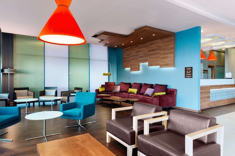 Hilton Garden Inn Sevilla 42/55