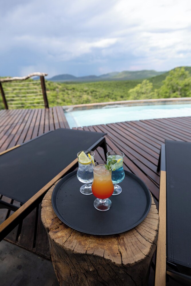 Buffalo Ridge Safari Lodge 32/50