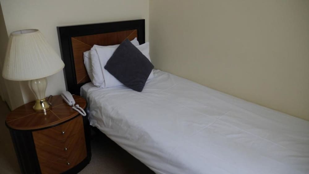 Grand Burstin Hotel Folkestone 30/57