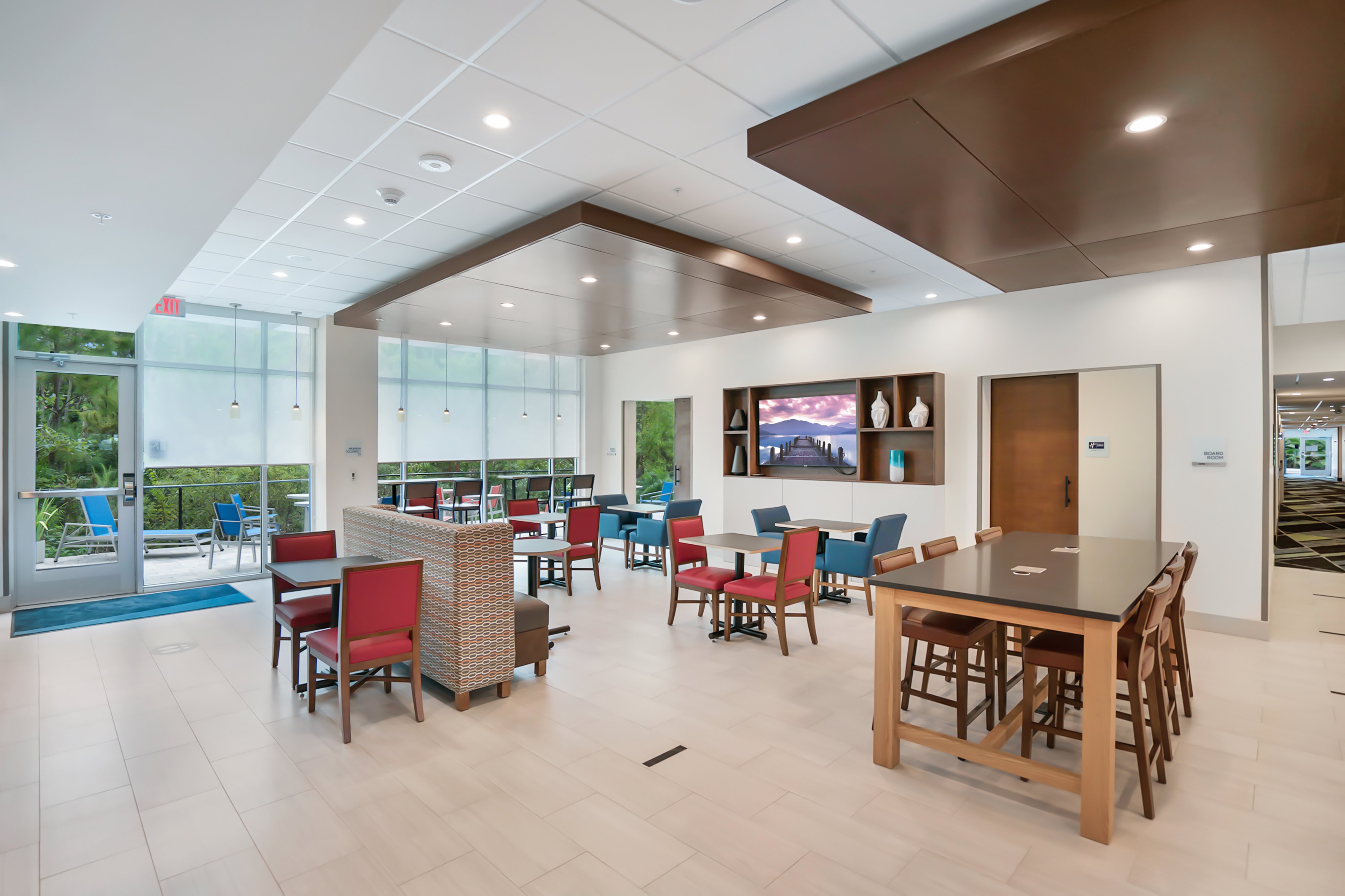 Holiday Inn Express Jacksonville South Bartram Prk 48/69