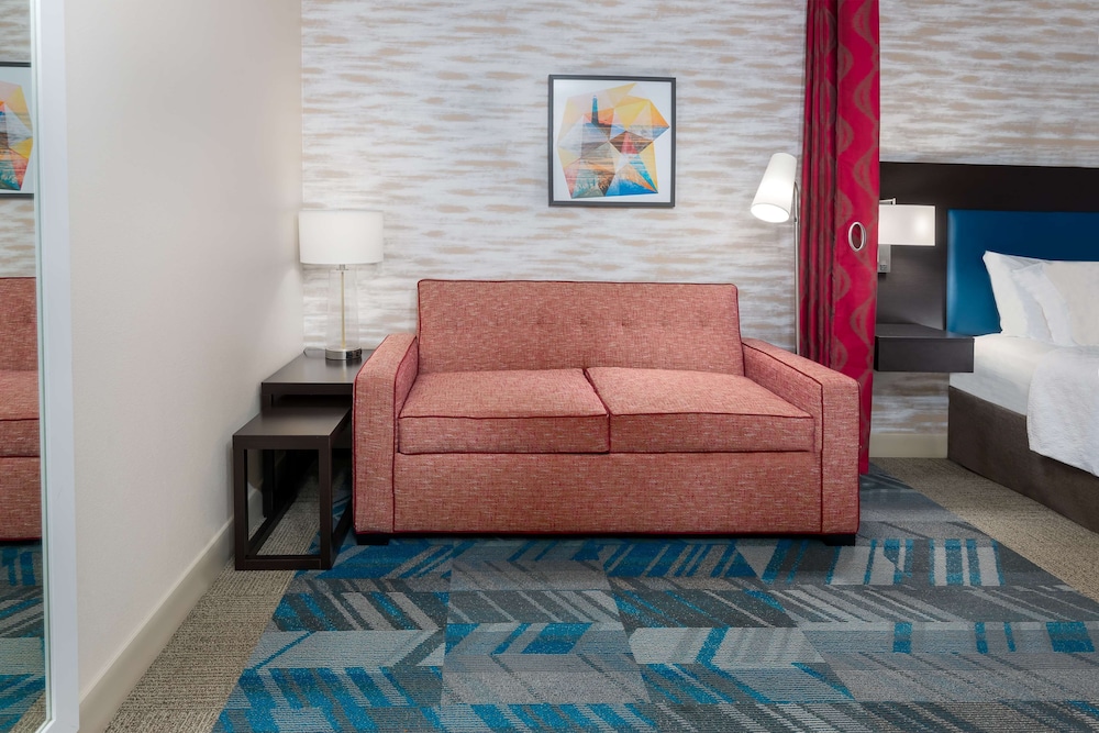 Home2 Suites by Hilton Charleston Airport Convention Center 25/44
