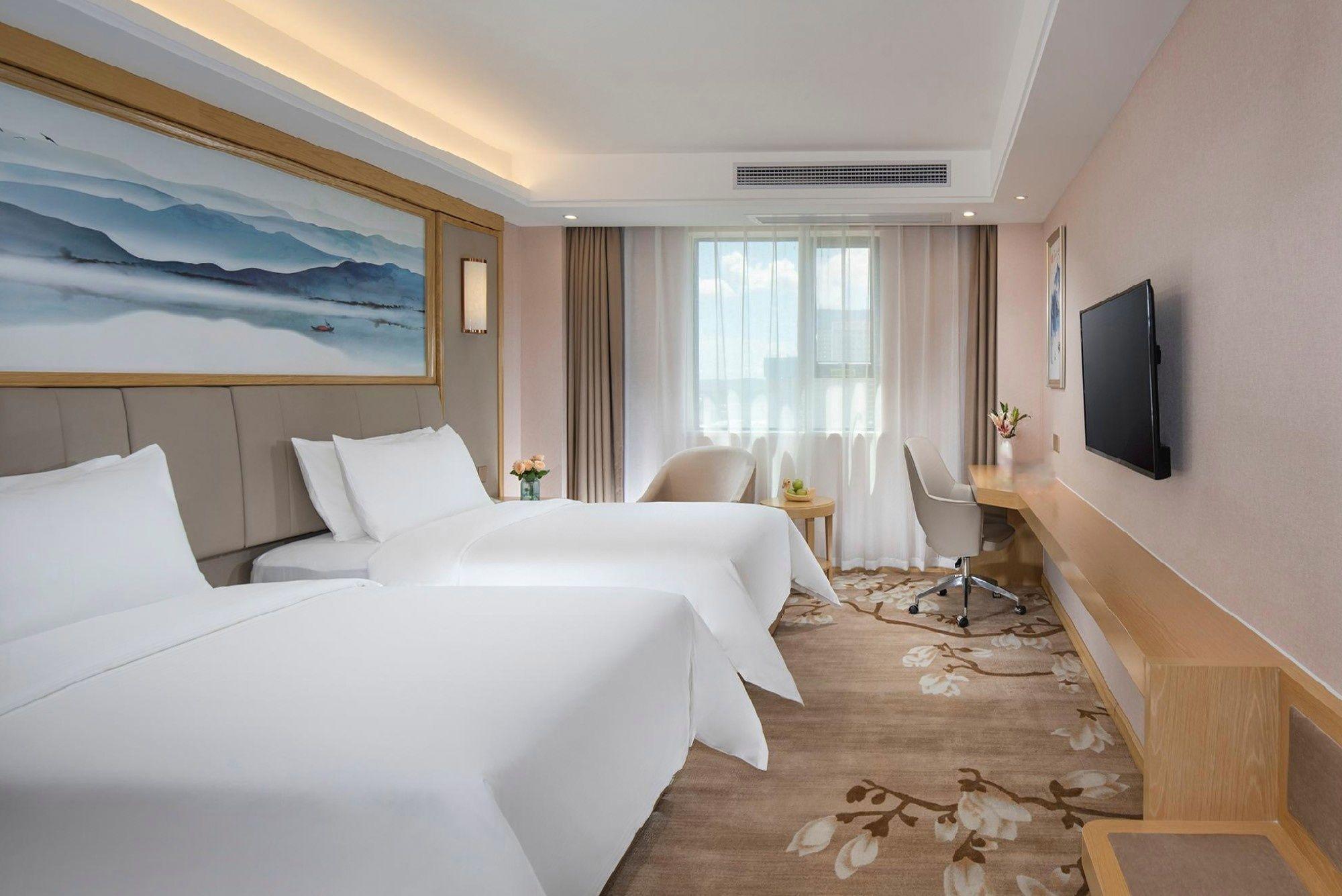 Vienna International Hotel (Xiqiao Mountain Scenic Area) 12/38