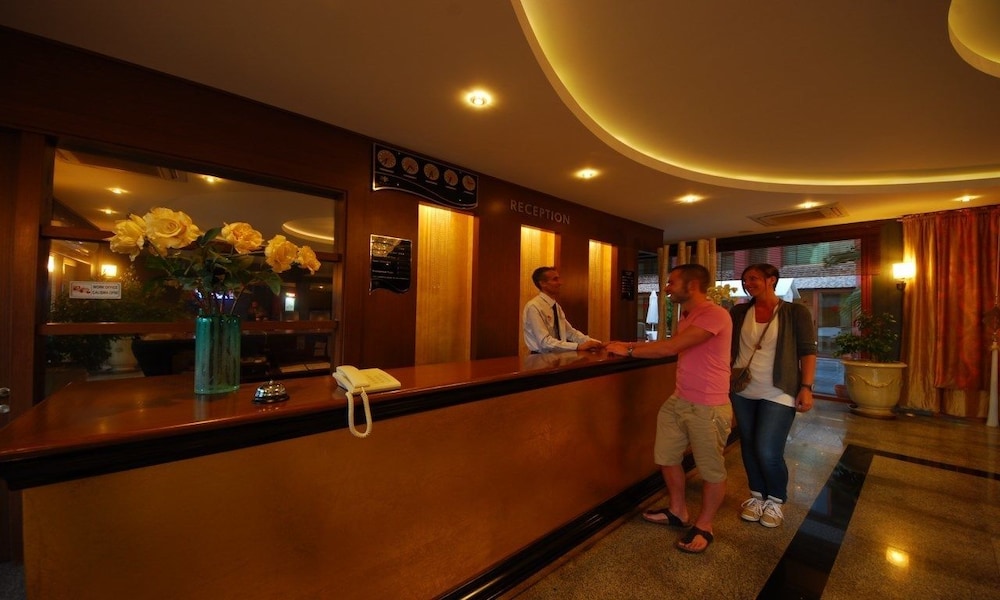 Pasabey Hotel 4/27