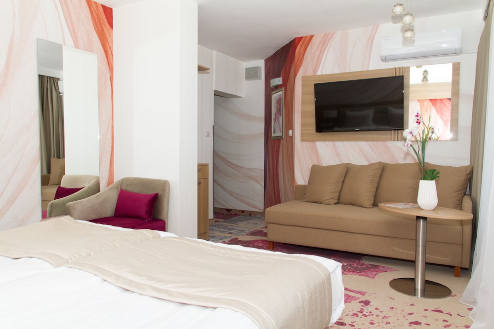 Europe Hotel & Casino 23/62