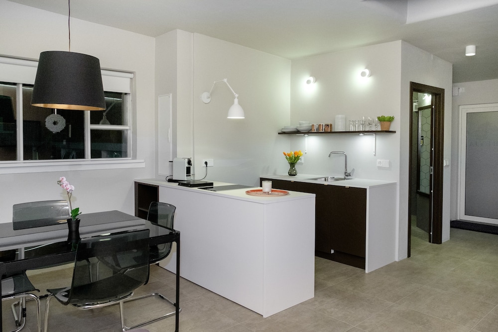 FREYJA GUESTHOUSE & SUITES 11/47