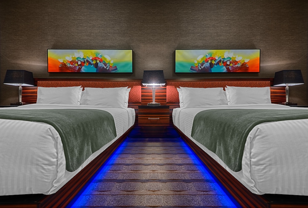 Hotel Clique Calgary Airport 17/53
