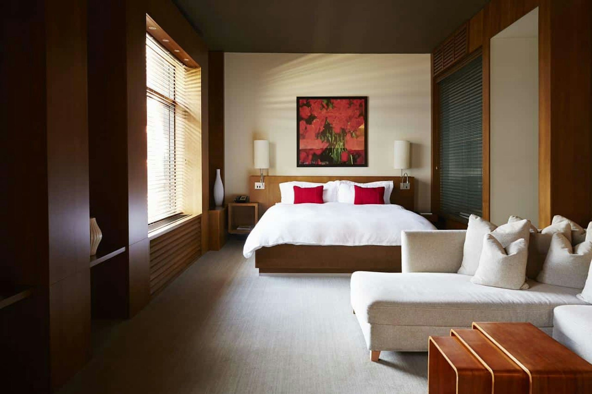 Suite, Apartment
