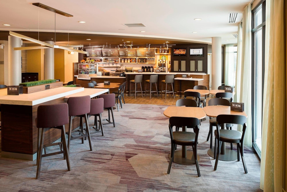 Courtyard By Marriott Sioux Falls 25/35