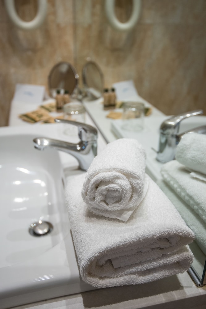 CORVETTO RESIDENCE PORTO DI MARE HOTEL 14/38