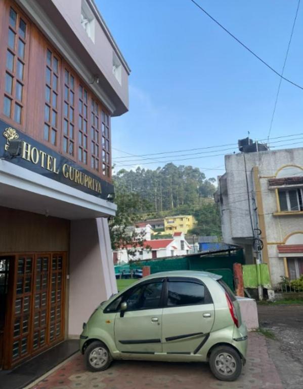 Hotel Gurupriya 16/17