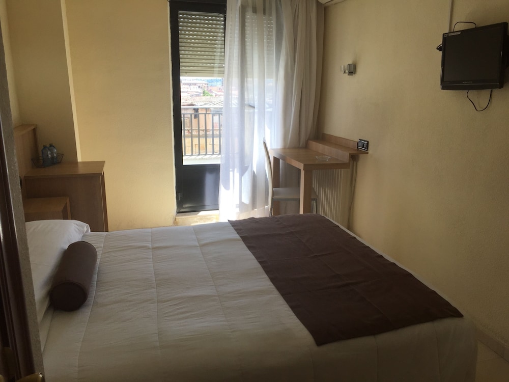 Hotel Emperatriz Ii 5/22