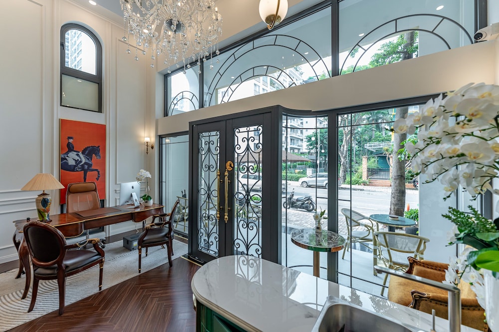 Golden Sun Apartment & Hotel 34/50