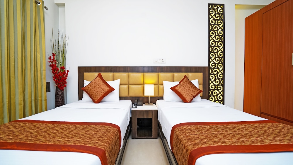 Pooja Palace 15/56