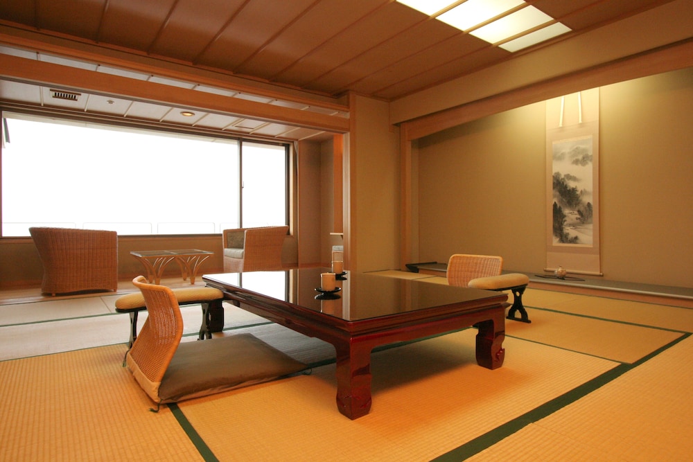 Kappo Ryokan Wakamatsu 48/72