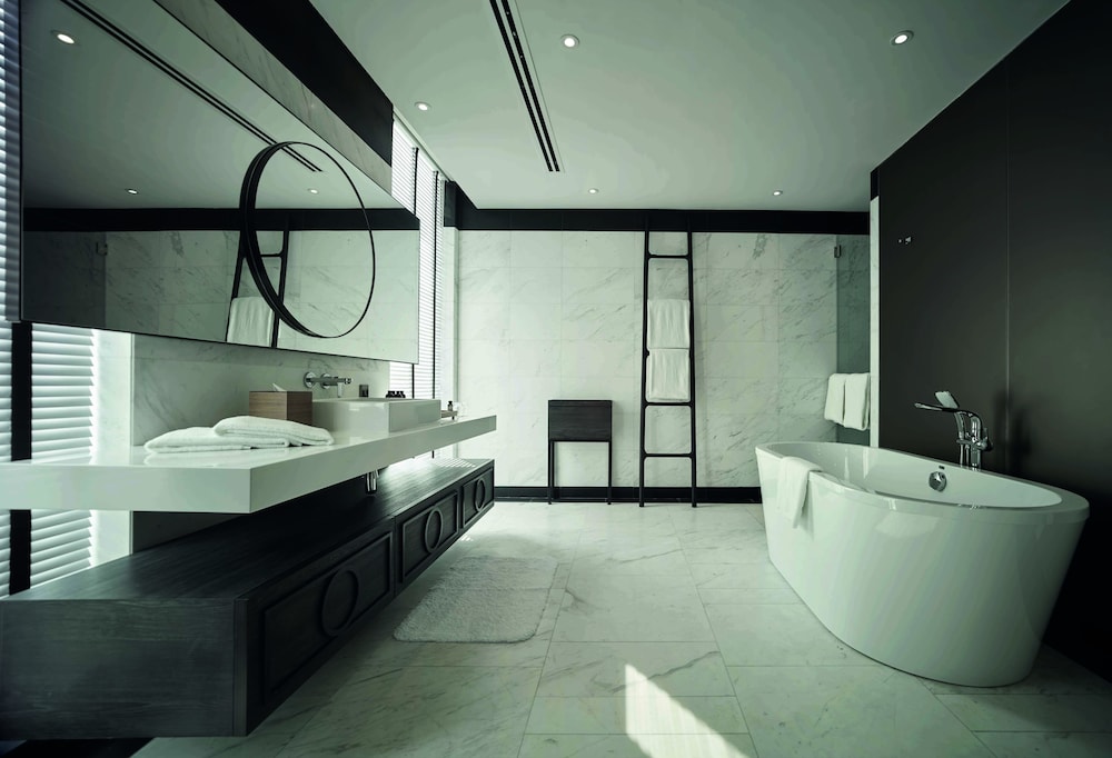 G Hotel Kelawai 10/45