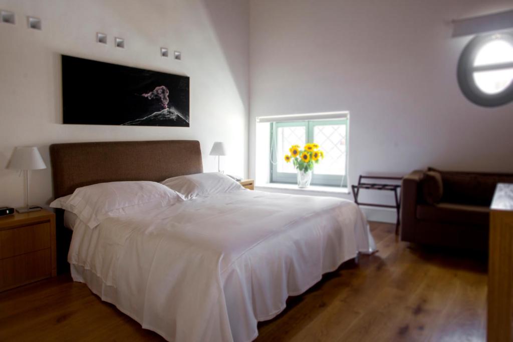 Deluxe, Double or Twin Bed, Hot Tub