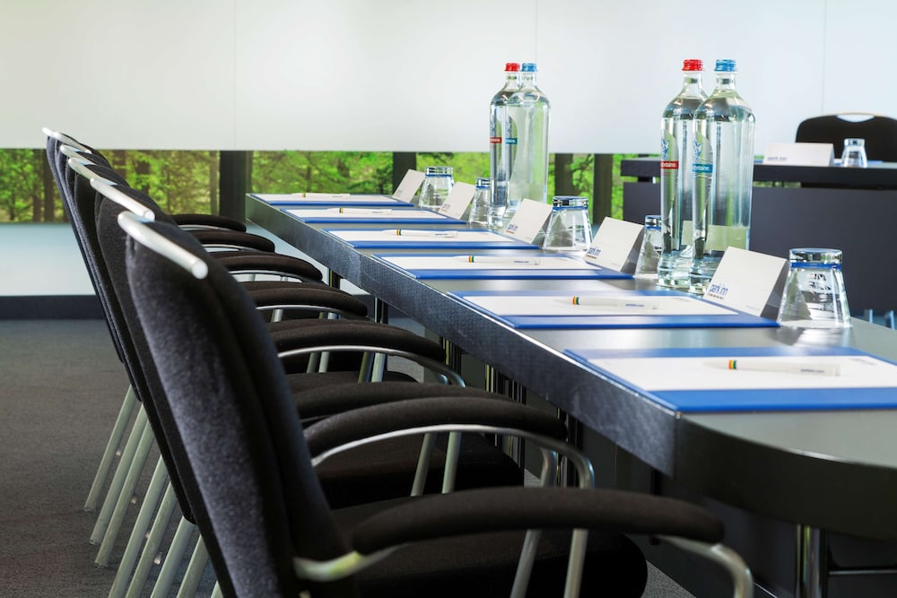 Park Inn By Radisson Liege Airport 43/81