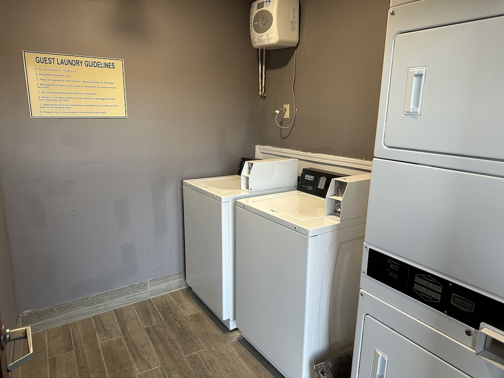 Quality Inn Ashland, KY 11/66