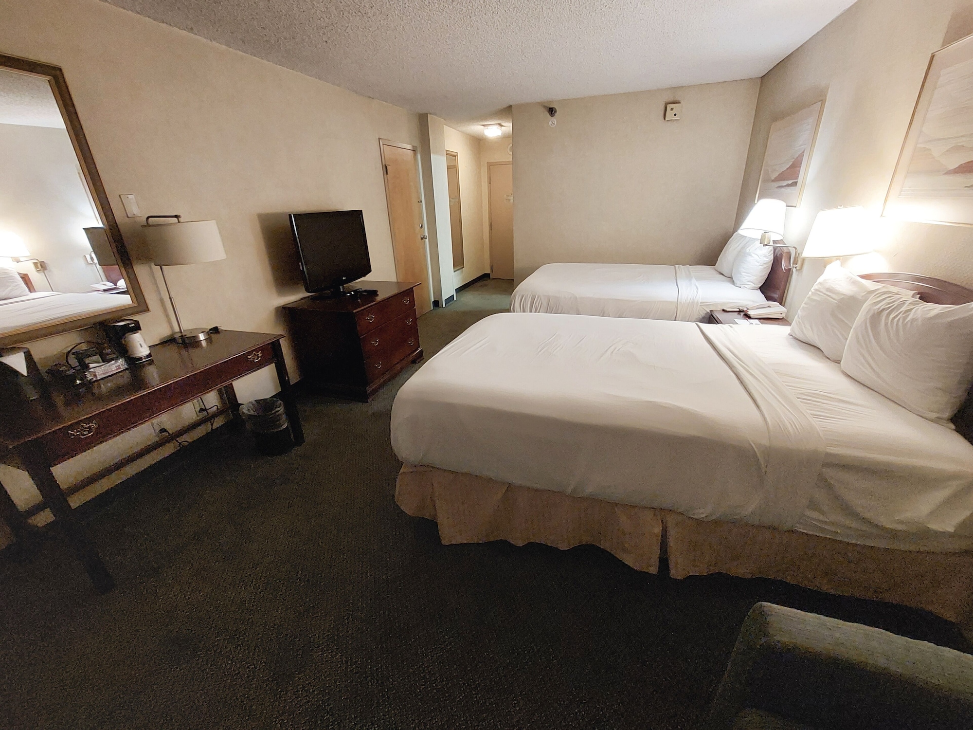 Deluxe, 2 Double Beds
