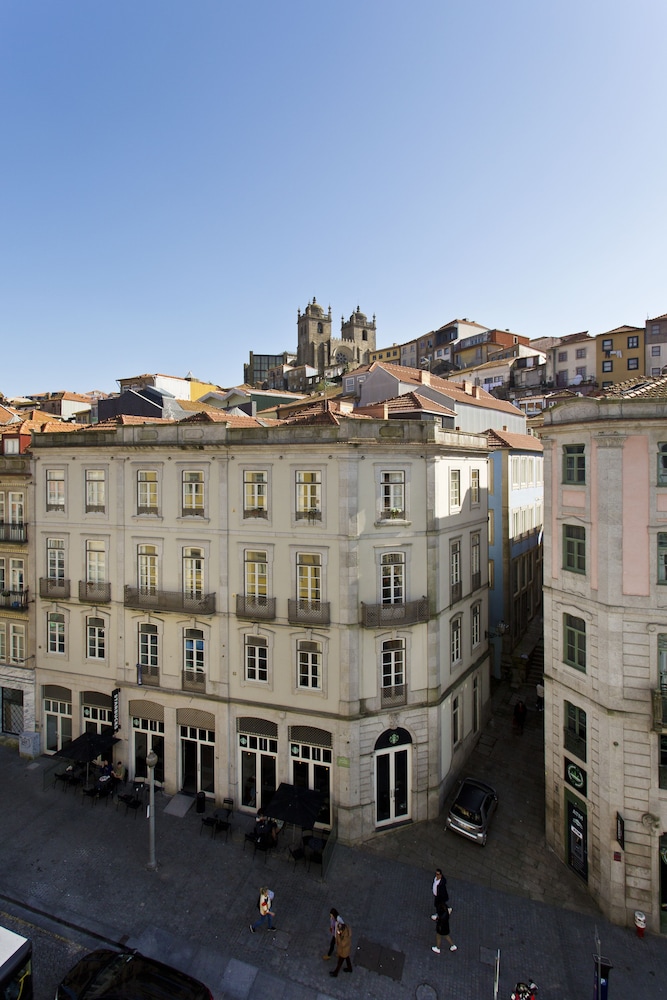 Porto Central Flats 2/50