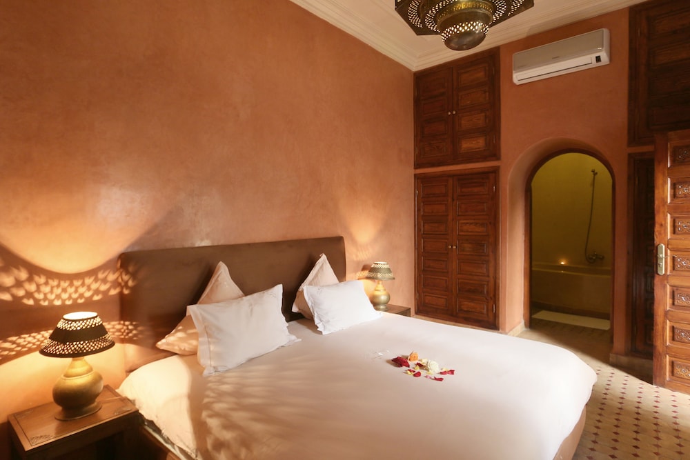 Riad L'emir 11/36
