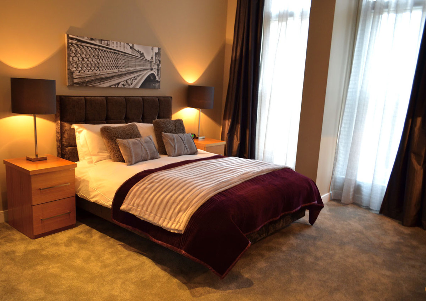 Quebecs Luxury Apartments 9/35