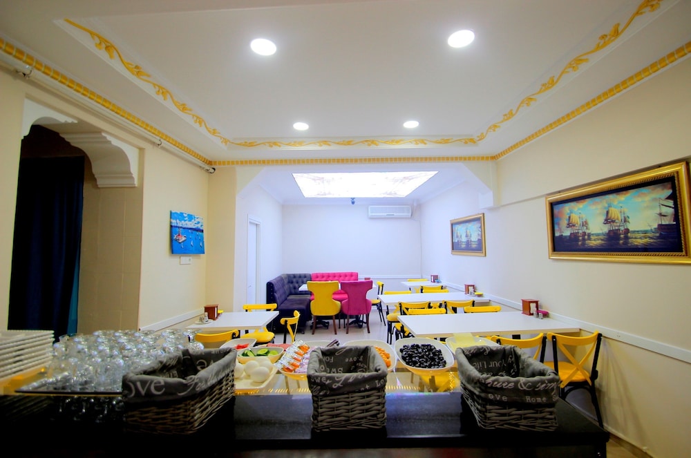 Grand FM Hotel 38/50