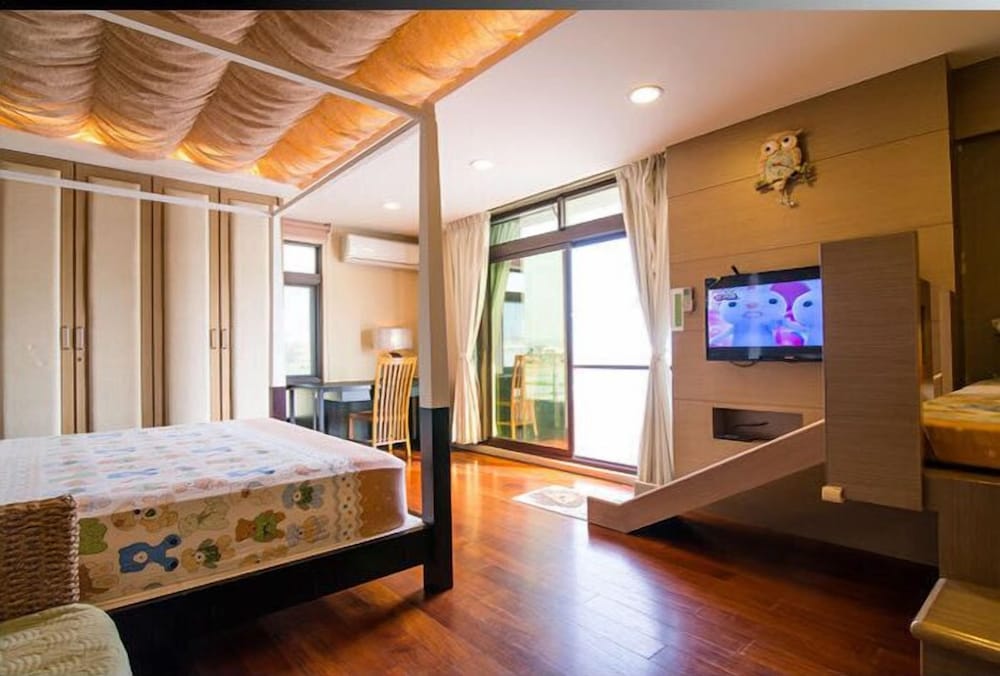 غرفة عائلية ثلاثية بسرير كوين وسرير فردي بغرفة نوم واحدة بحوض استحمام، Easylife B&B 3/4