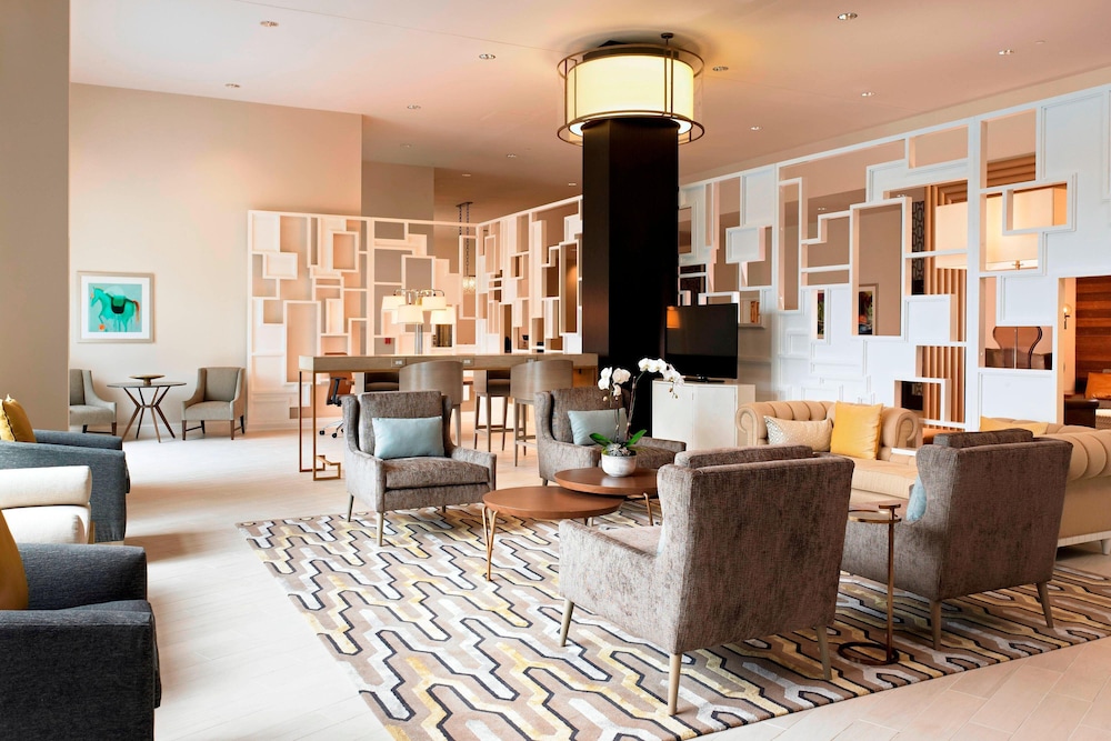 SHERATON MCKINNEY HOTEL 30/54
