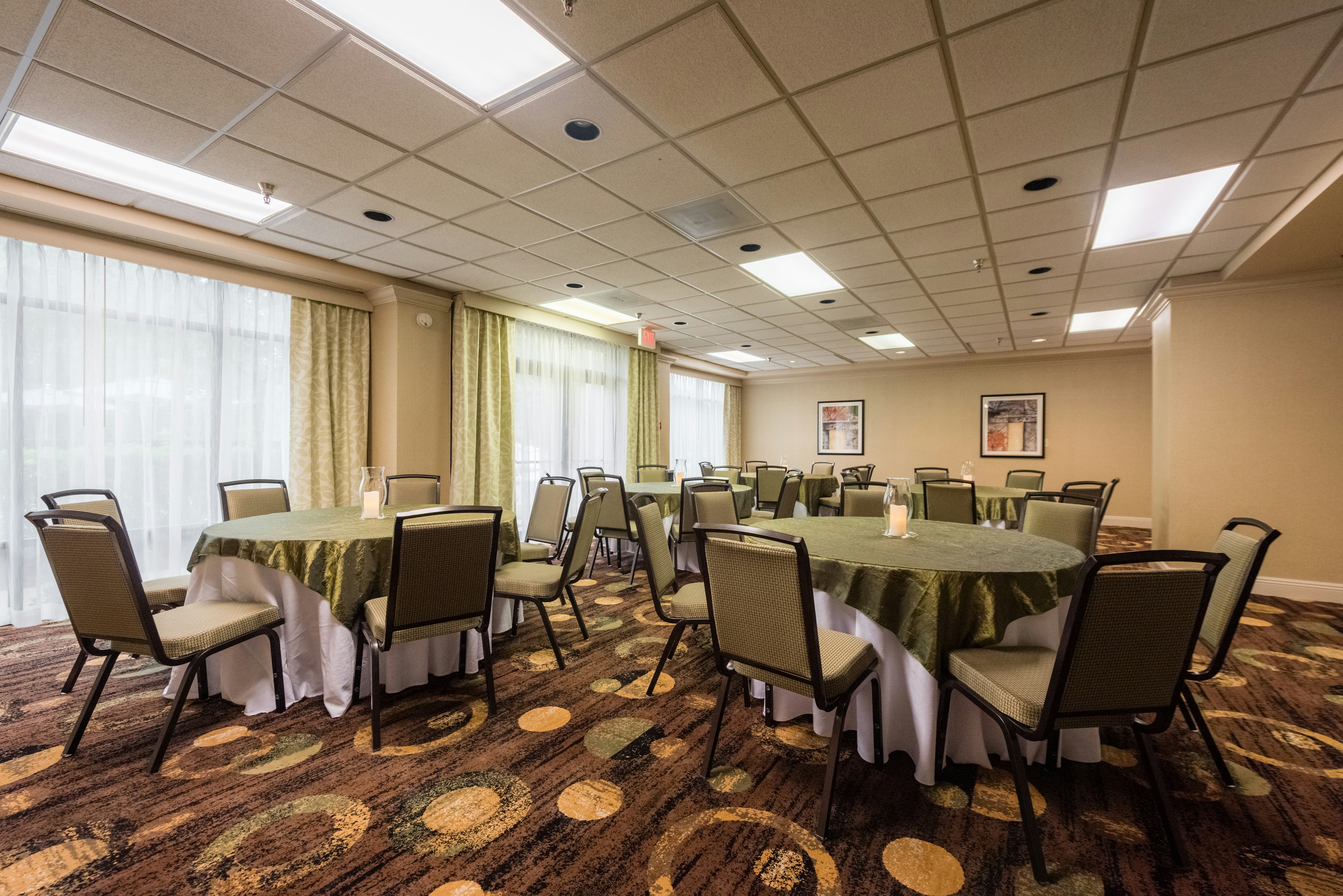 Hampton Inn Meridian 54/57