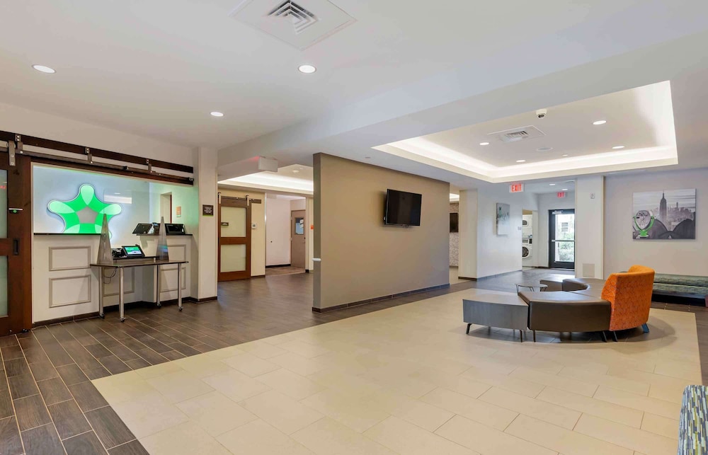 Extended Stay America Suites Rock Hill 8/64