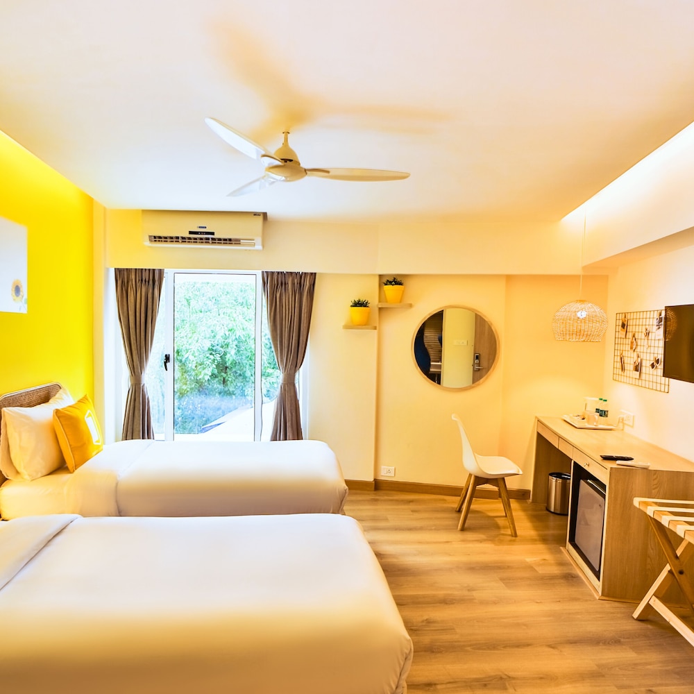 Bloom Hotel - Juhu 14/38