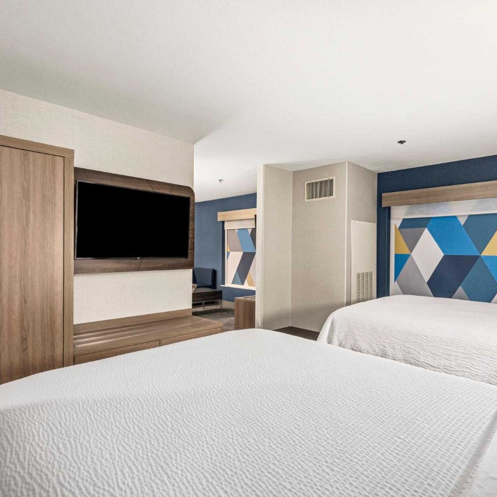 Executive, 2 Queen Beds