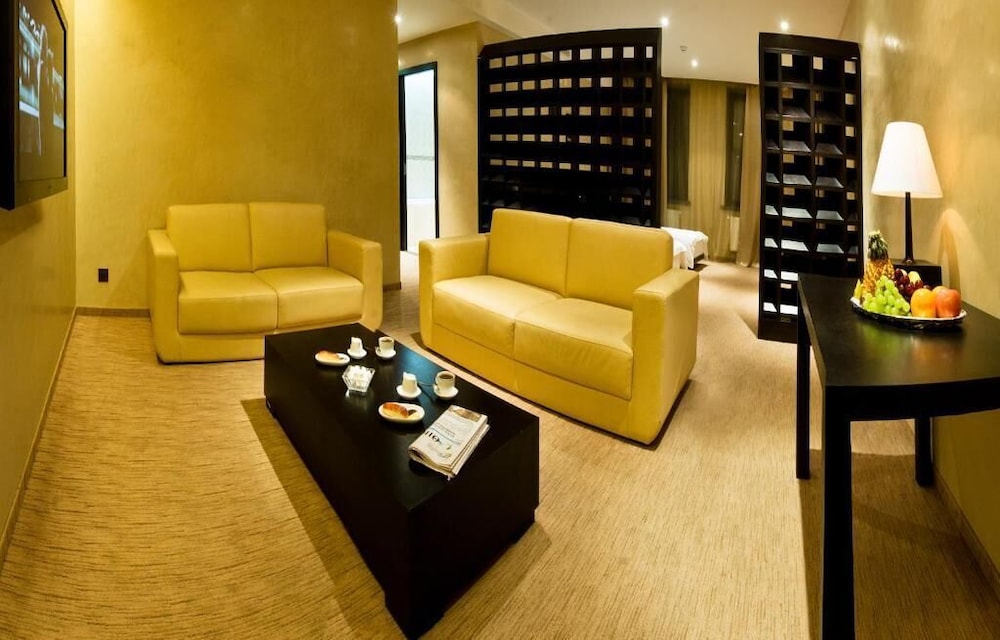 Urgoo Boutique Hotel 25/49