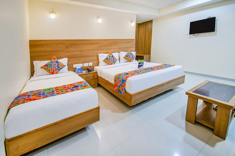 Fabhotel Jansi Deluxe Gandhipuram 12/33