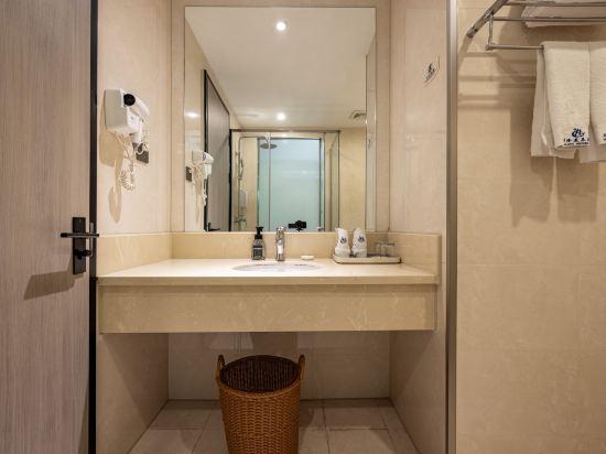 Hualong Meichen Hotel 23/24