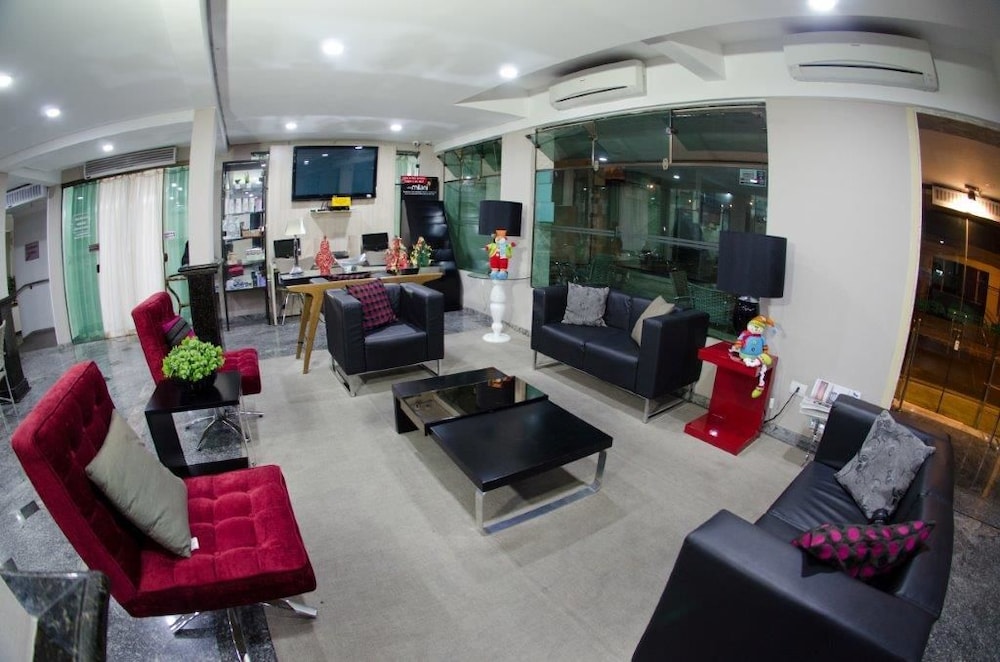 Alves Hotel 32/50
