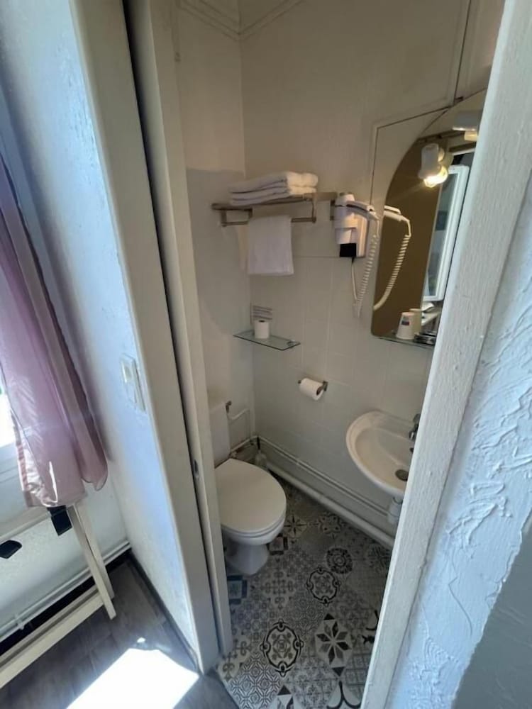 غرفة قياسية بسرير مزدوج، Hotel Clair Logis 8/8