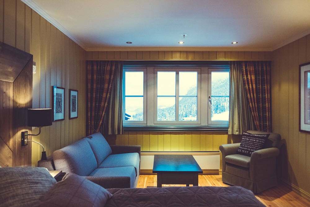Gudbrandsgard Hotel 35/50