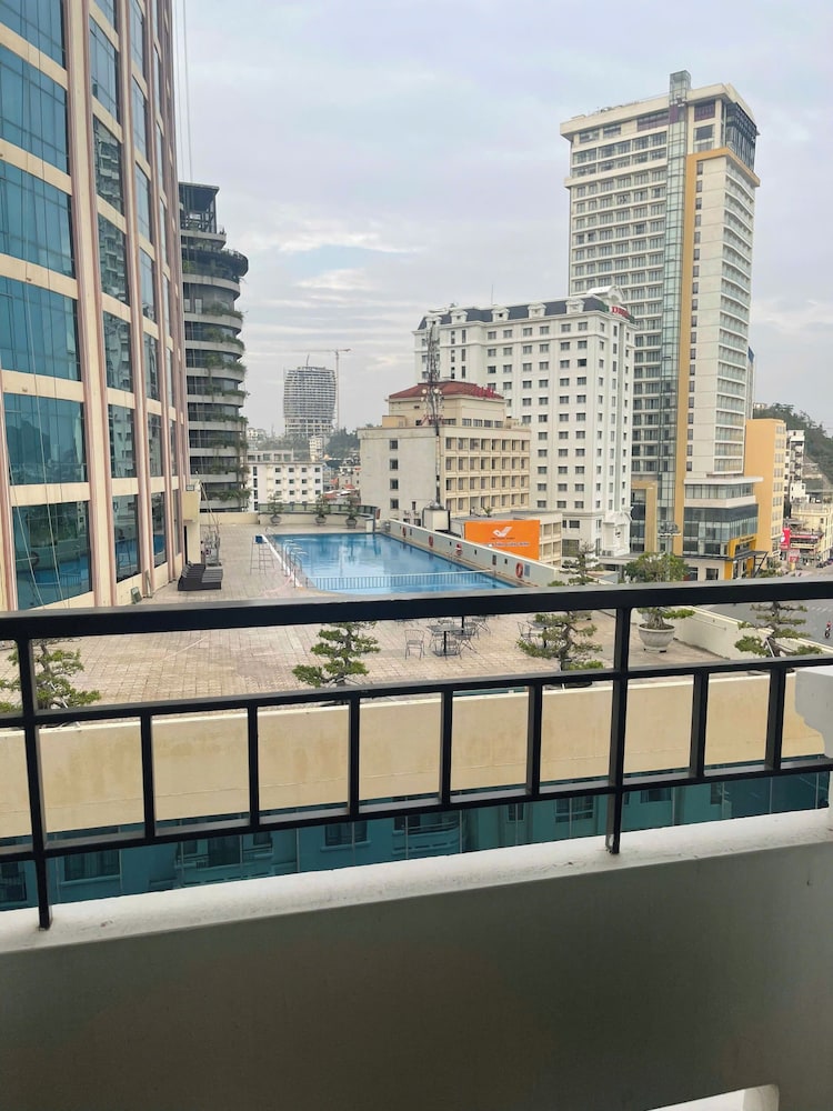 Halong Central Hotel 41/45