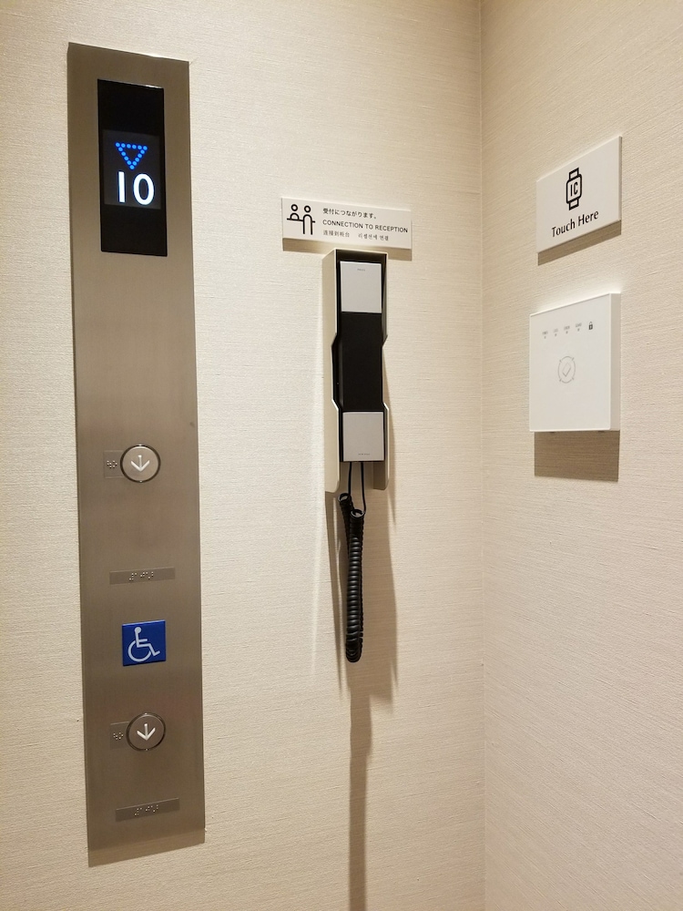 Glansit Akihabara Comfort Capsule Hotel 6/22