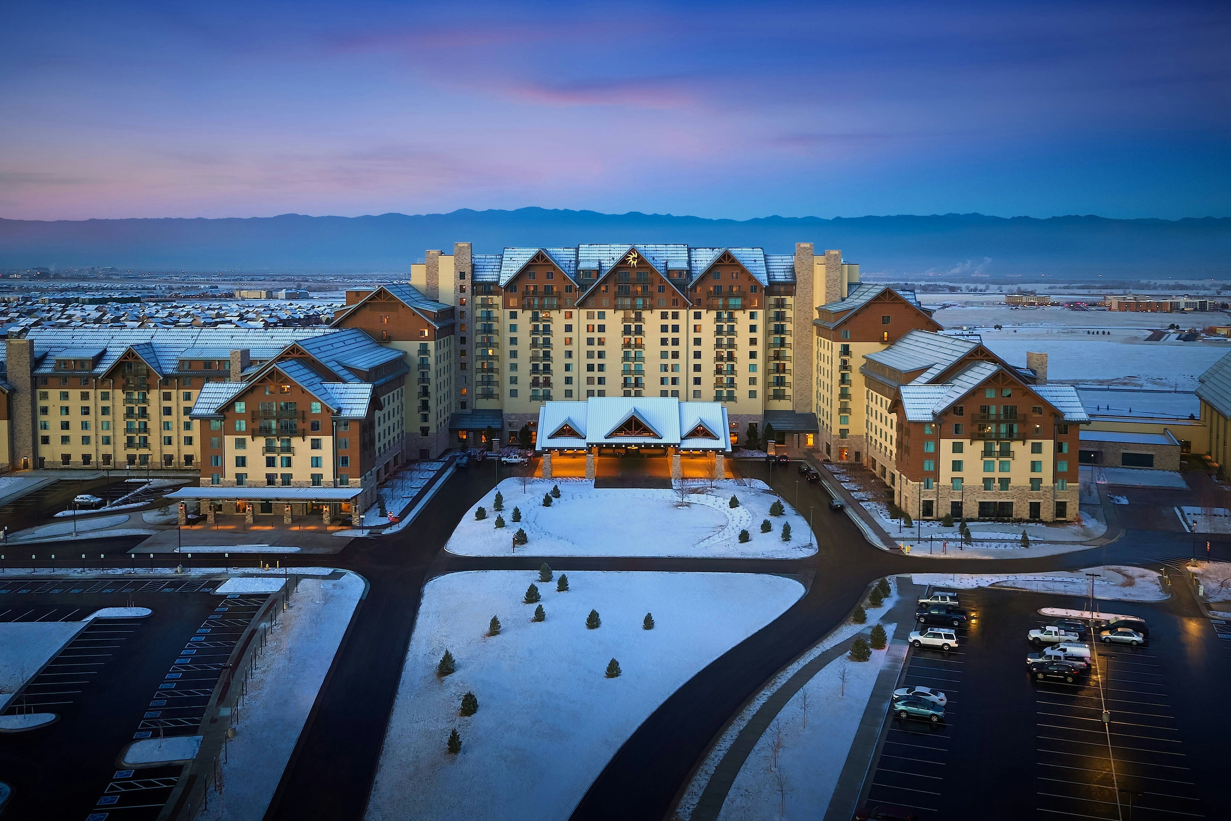 Gaylord Rockies Resort & Convention Center 68/70