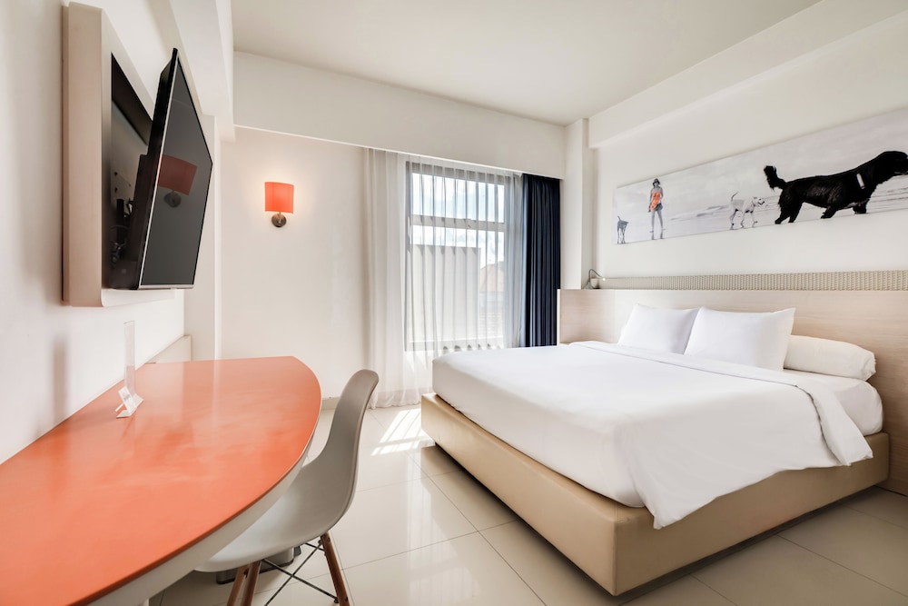 Harris Hotel Seminyak 12/50