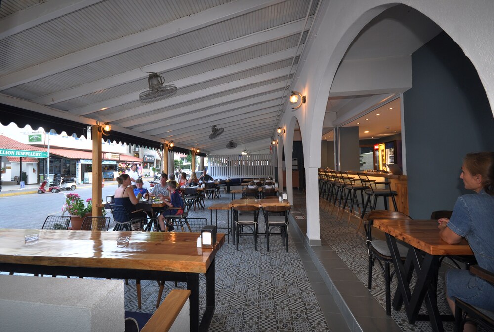 Lale Otel 18/26