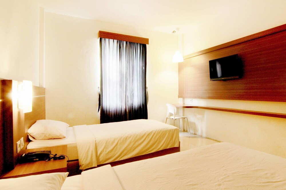 Alzara Hotel Syariah 10/38